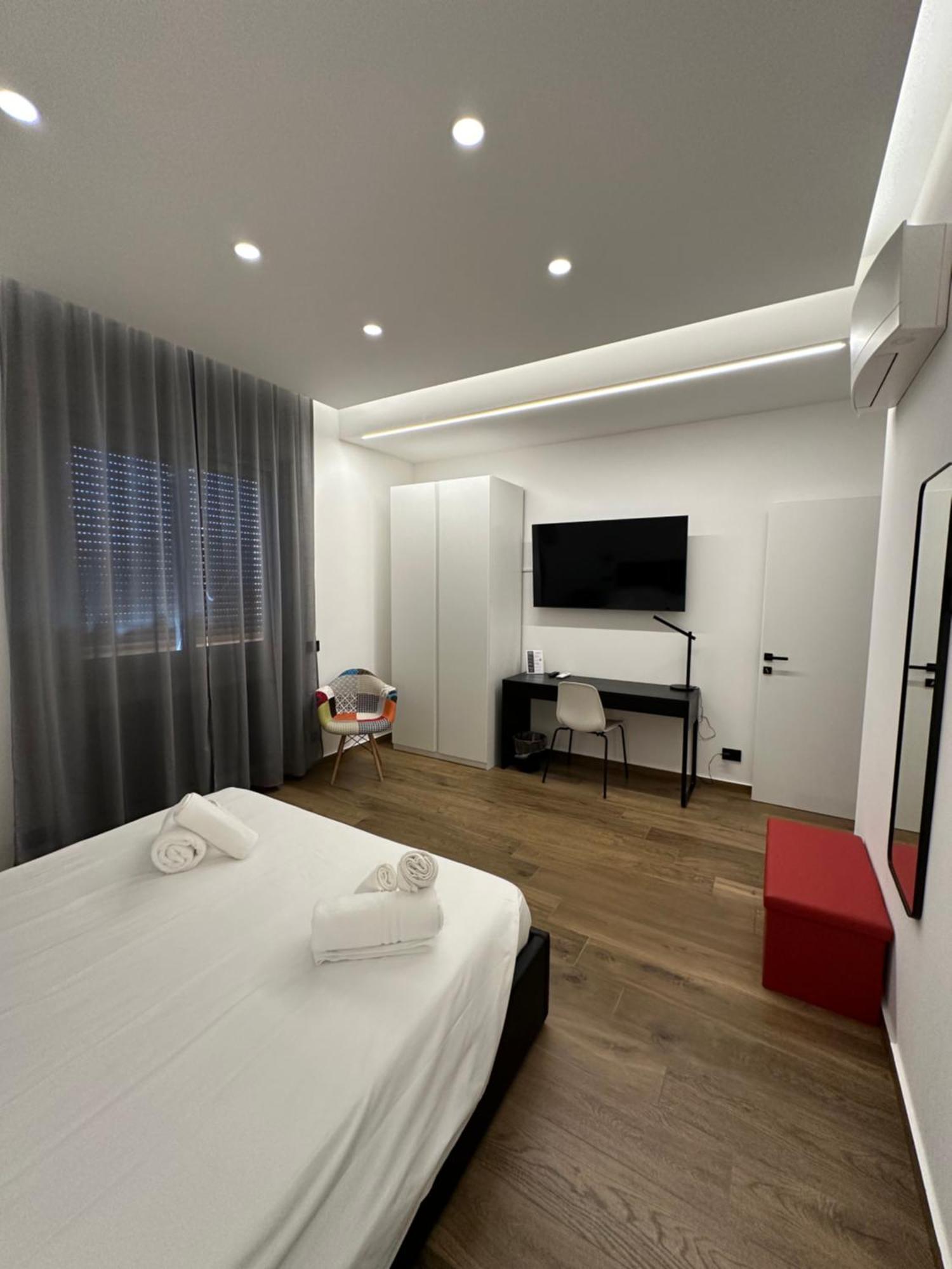 Borgiarooms Luxury Apartment Milazzo Exterior foto