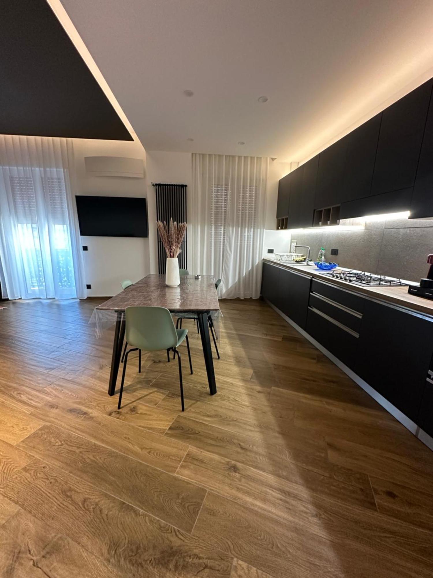 Borgiarooms Luxury Apartment Milazzo Exterior foto